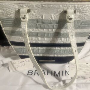 Beautiful small Willa in sea glass